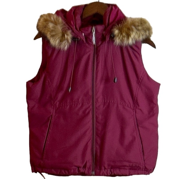 Cabela's Women's Faux Fur Goose Down Zip Front Vest Burgundy Size Small - Picture 7 of 7